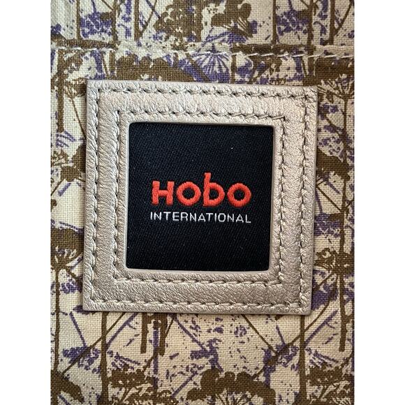 Hobo International Gabor Handbag Champagne Gold Metallic - Picture 3 of 12